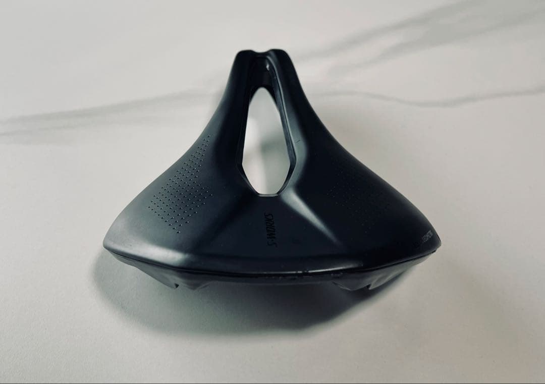 スペシャライズド　POWERカーボンサドル　143mm