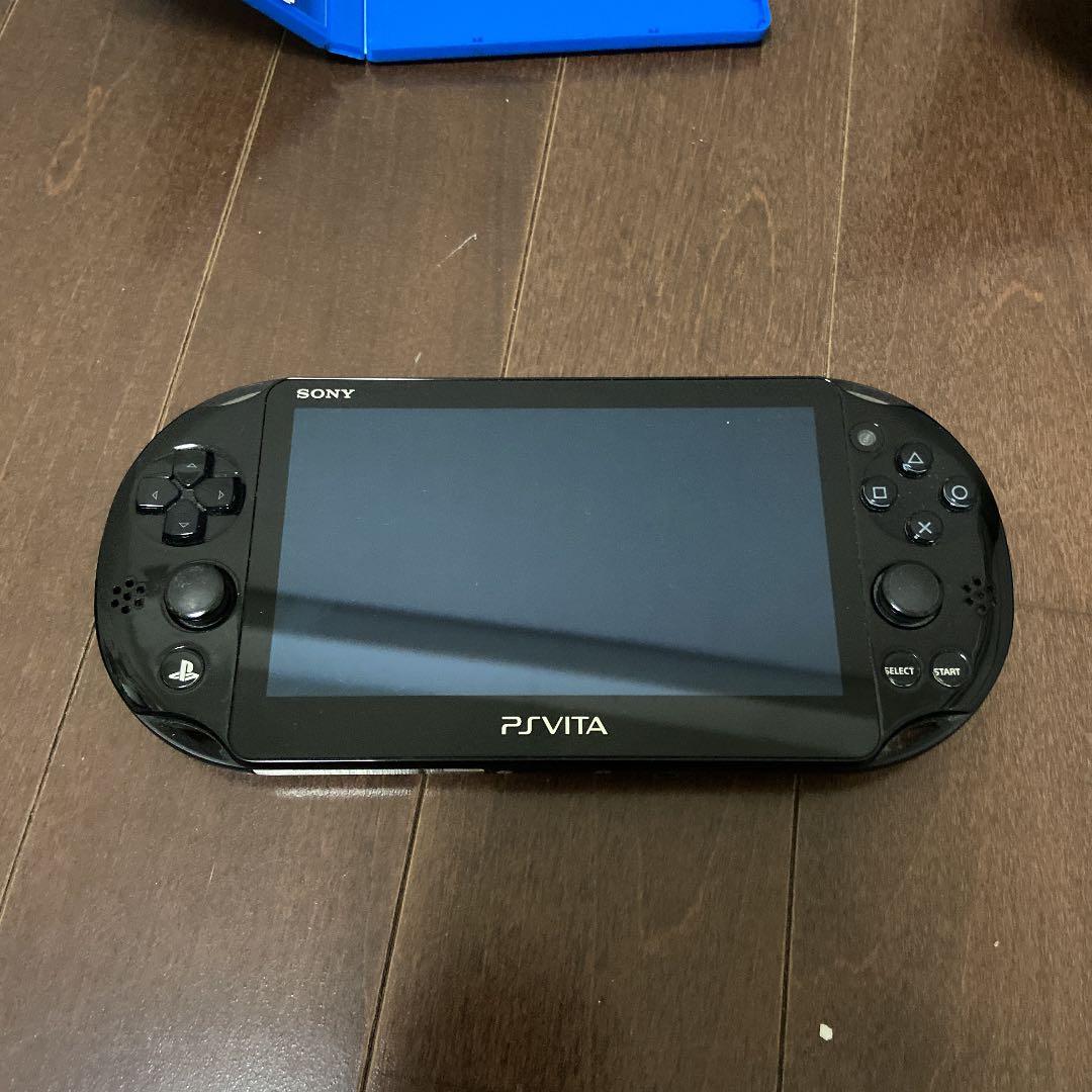 PlayStation®Vita（PCH-2000シリーズ） Wi-Fiモデル…