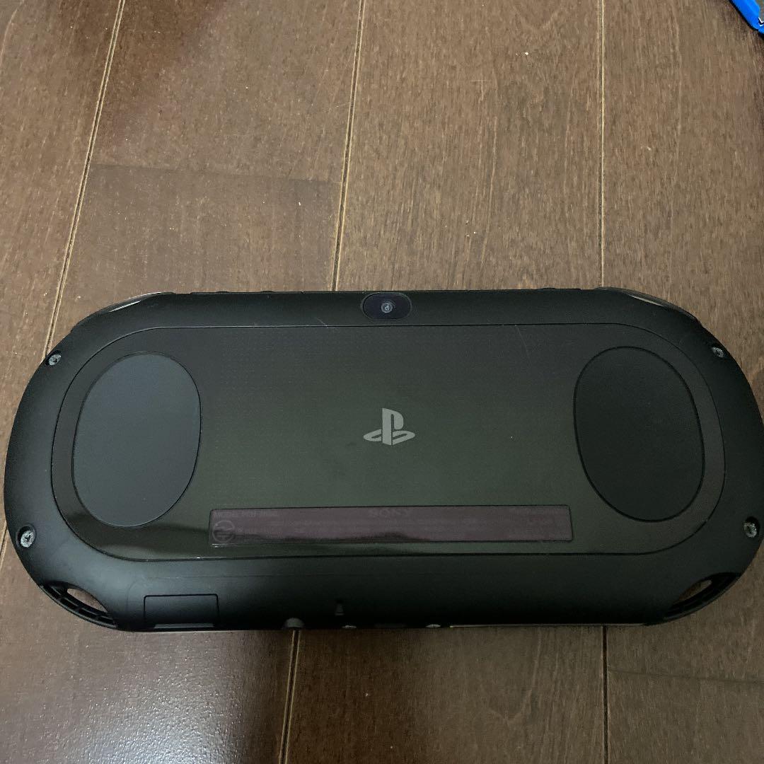PlayStation®Vita（PCH-2000シリーズ） Wi-Fiモデル…