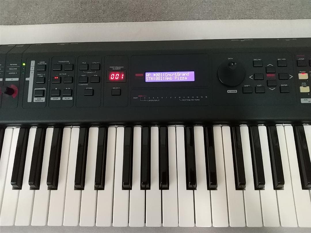 YAMAHA　シンセサイザー　MX49