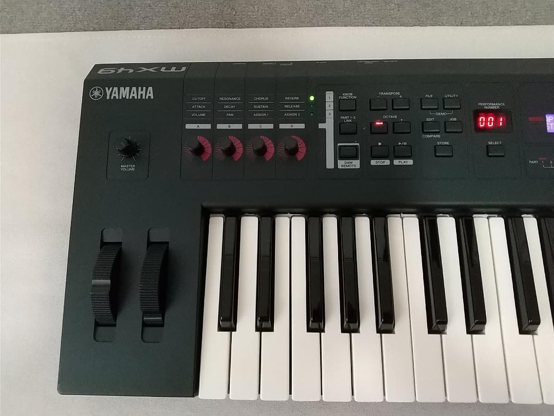 YAMAHA　シンセサイザー　MX49