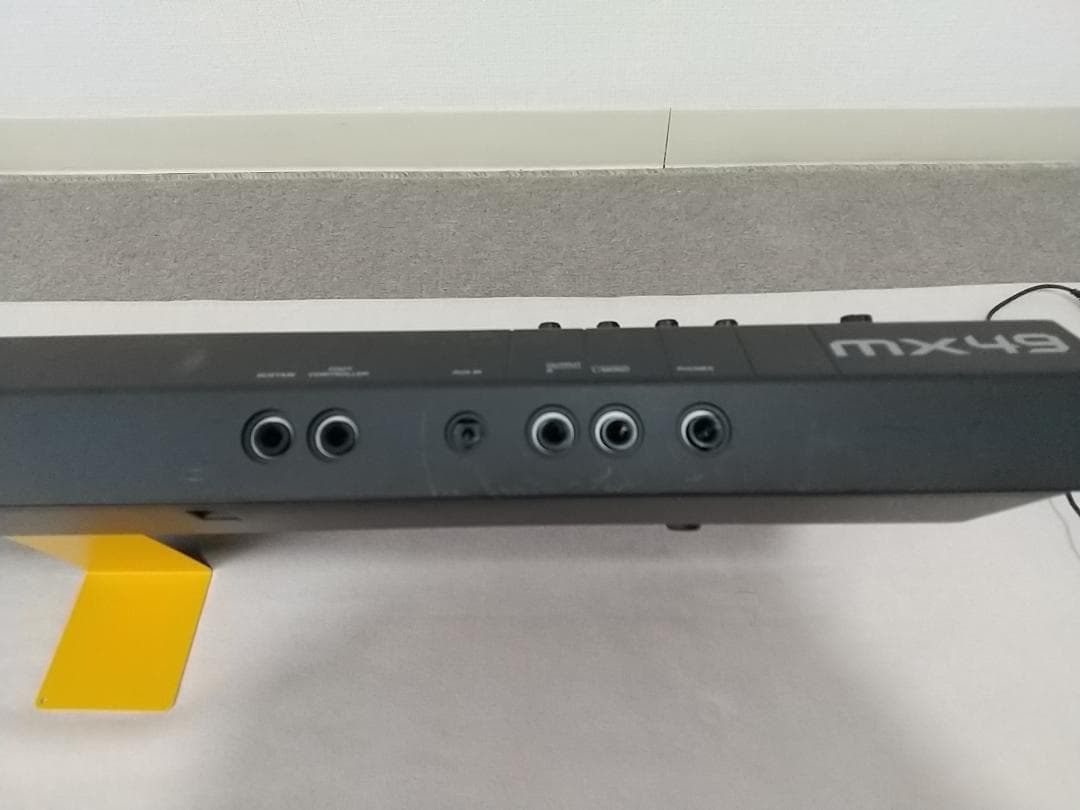 YAMAHA　シンセサイザー　MX49