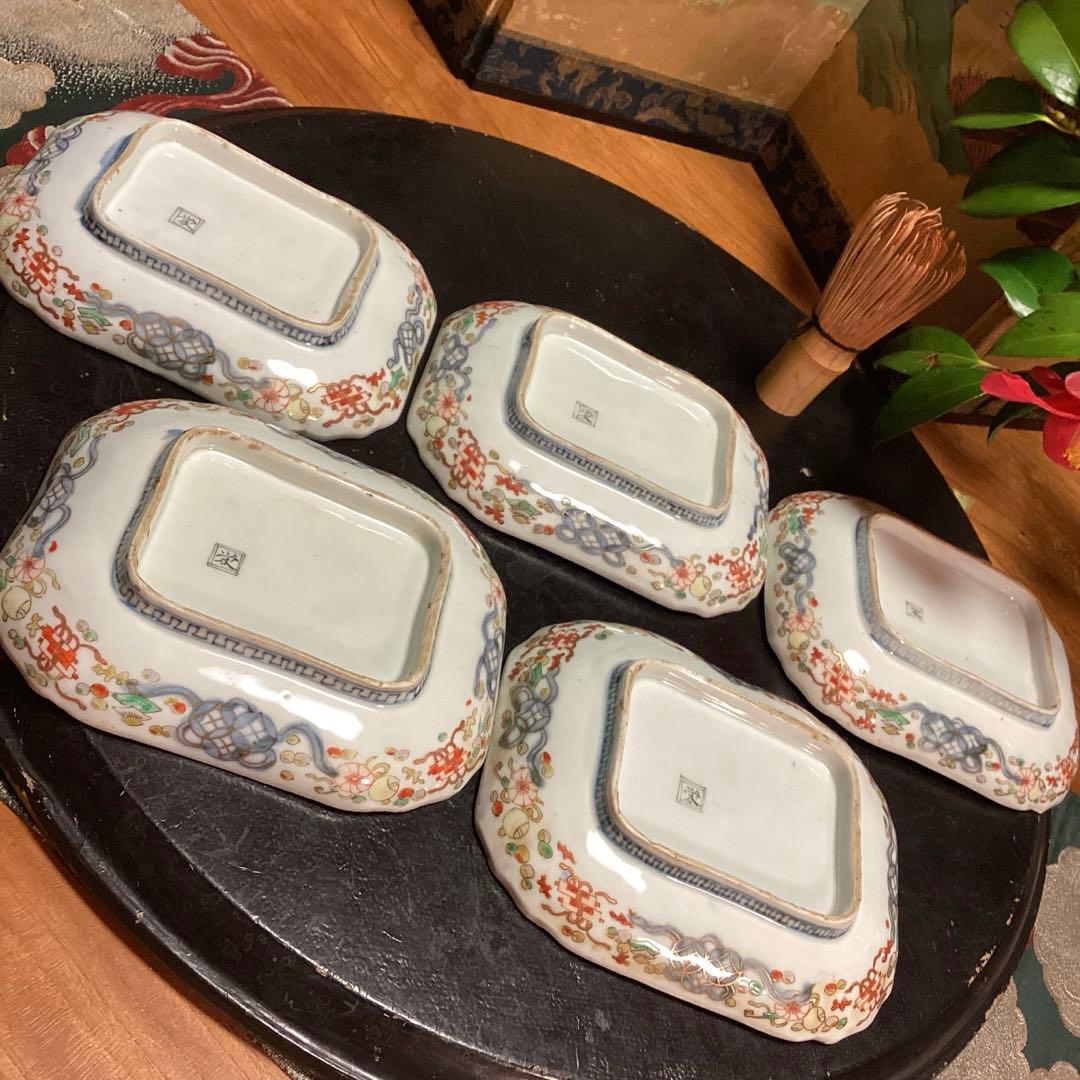 A913 古伊万里 染錦手 変形角皿 梅と文人紋様 5枚 - メルカリ