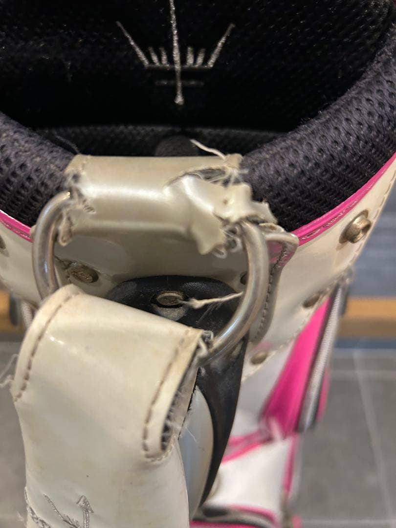 ジョージスピリッツキャディバッグ ホワイト×ピンク【数量限定・激レア