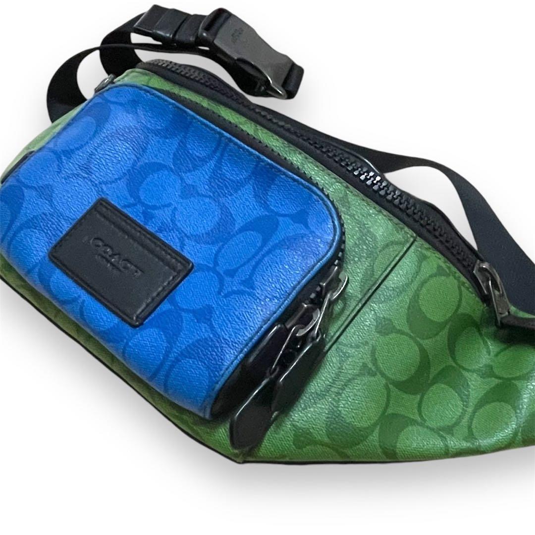 即日発送】COACH コーチ ボディバック マルチカラー シグネチャー