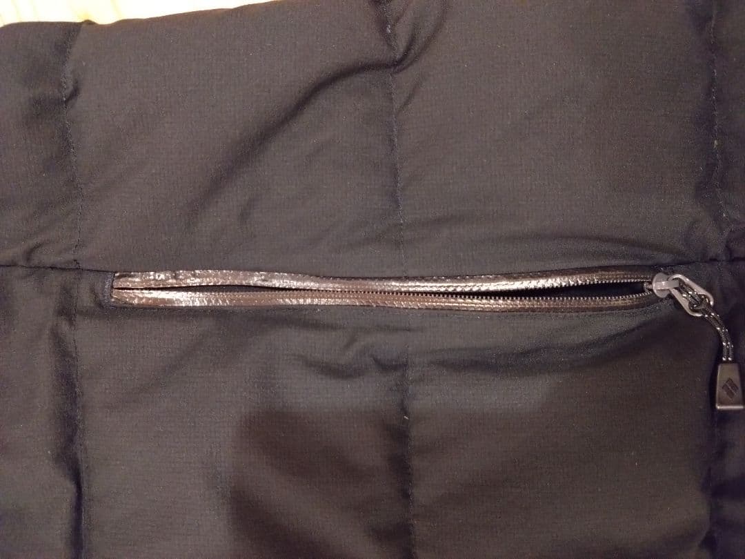 モンベル　パーマフロストライトダウンパーカー　M