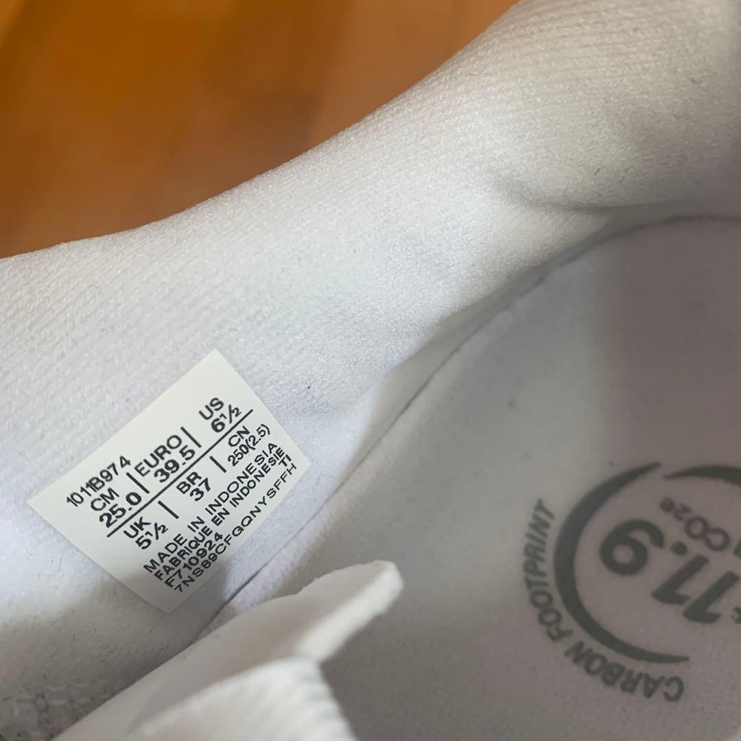 《美品》アシックス NOVABLAST 5 メンズ25.0 ランニングシューズ