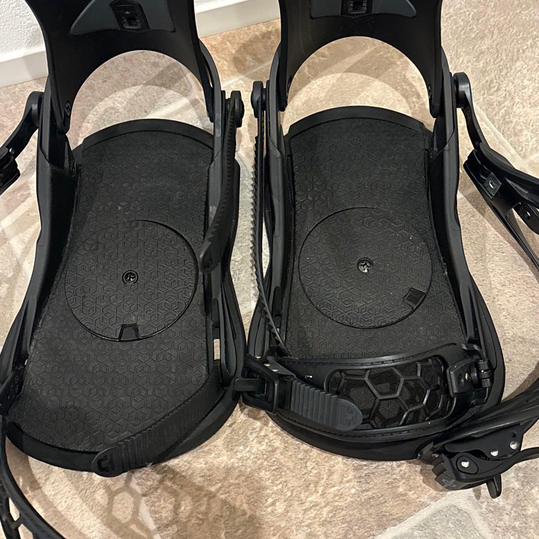 【美品】UNION ユニオンバインディングストラータ　ブラック　Mサイズ