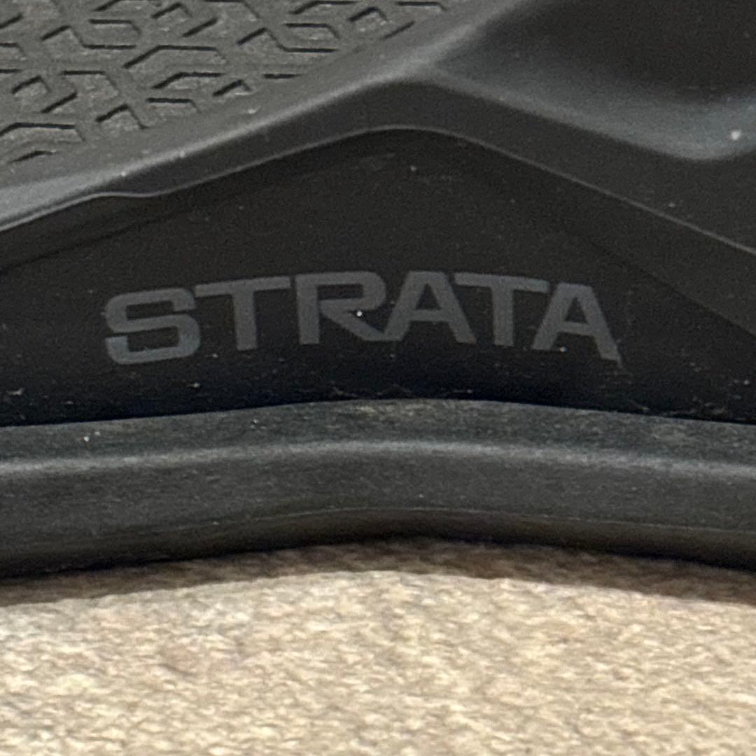 【美品】UNION ユニオンバインディングストラータ　ブラック　Mサイズ