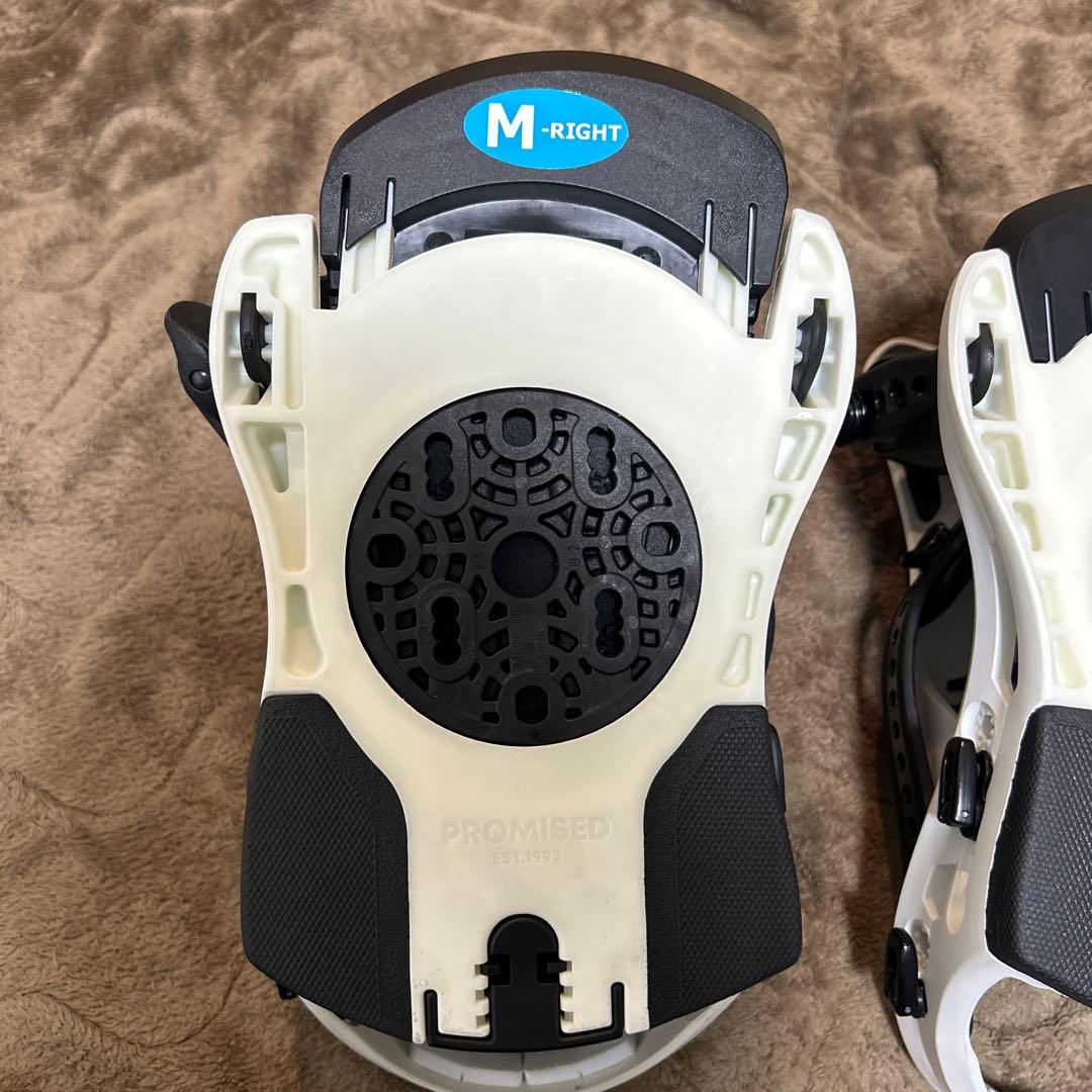 スノーボード FLUX DS 22-23