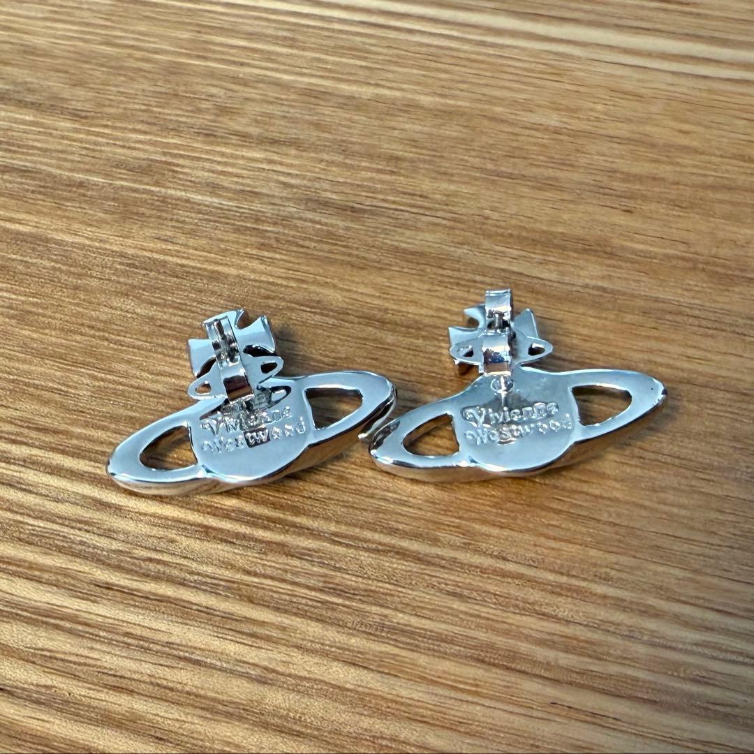 Vivienne Westwood ピアス (シルバー) - メルカリ