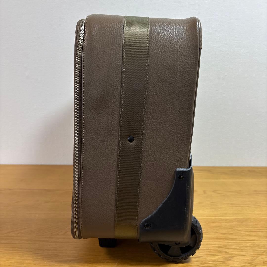 ユナイテッドアローズ　YUKINO キャリーバッグ　スーツケース　レザー