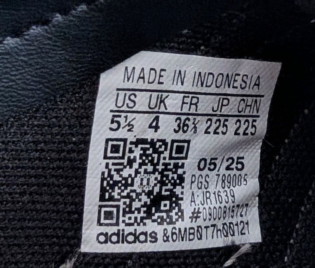 に*く様 アディダスオリジナルス SL62 ハラコ牛柄 22.5cm