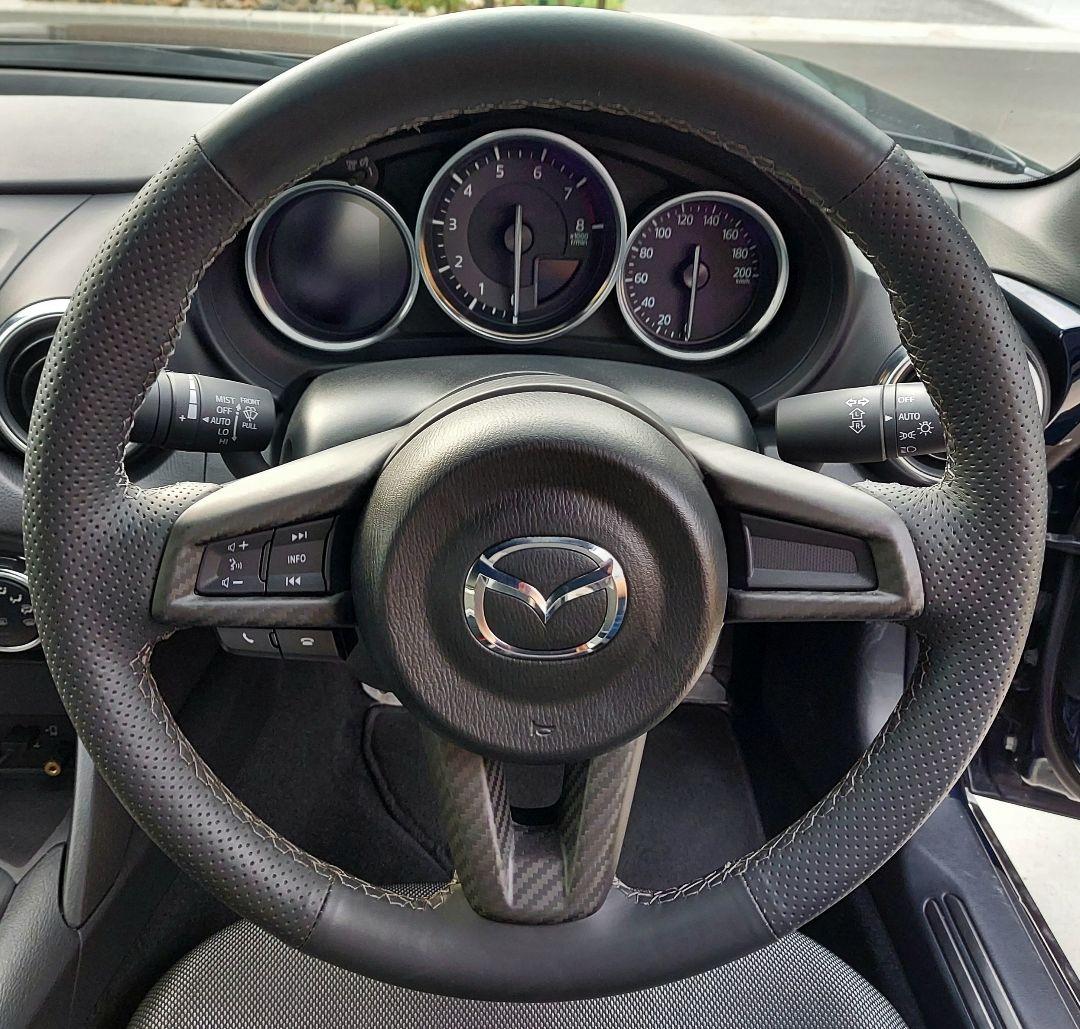 アクシスパーツNDロードスターステアリングカバー艶消し左スイッチあり