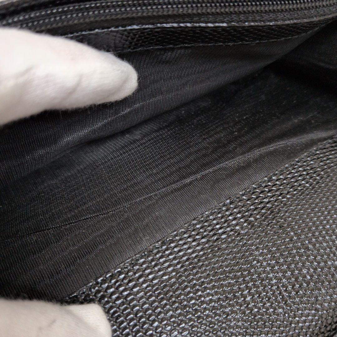 しろくまさん✿サルバトーレフェラガモカーフ型押し ヴァラ長財布美品✿