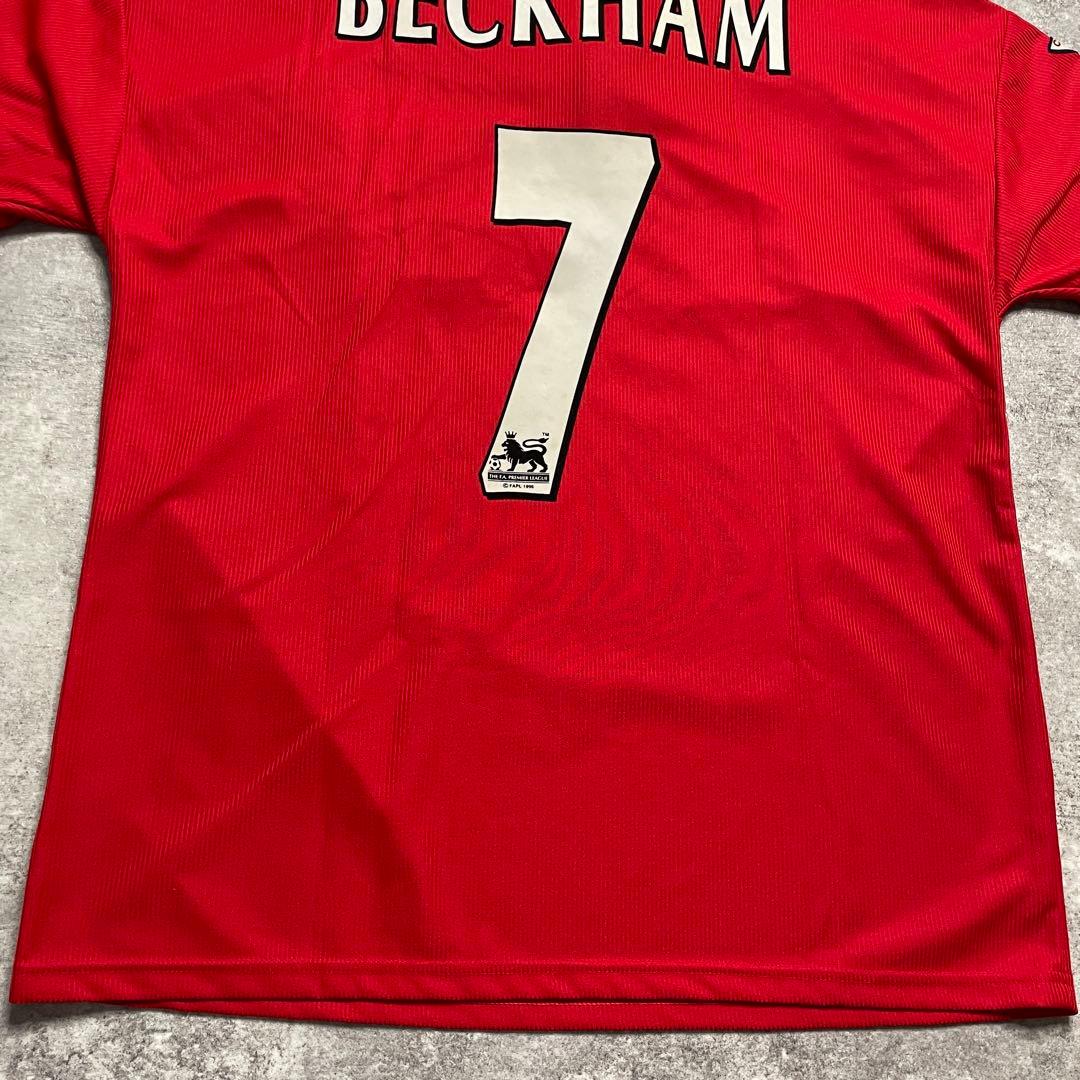 正規品98-00 Manchester United Beckham #7】 - メルカリ