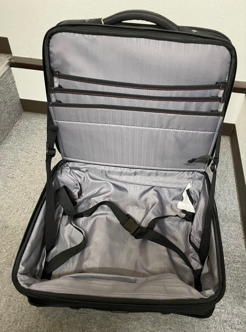 Samsonite キャリーケース 4輪 XENON 3 89438-1041