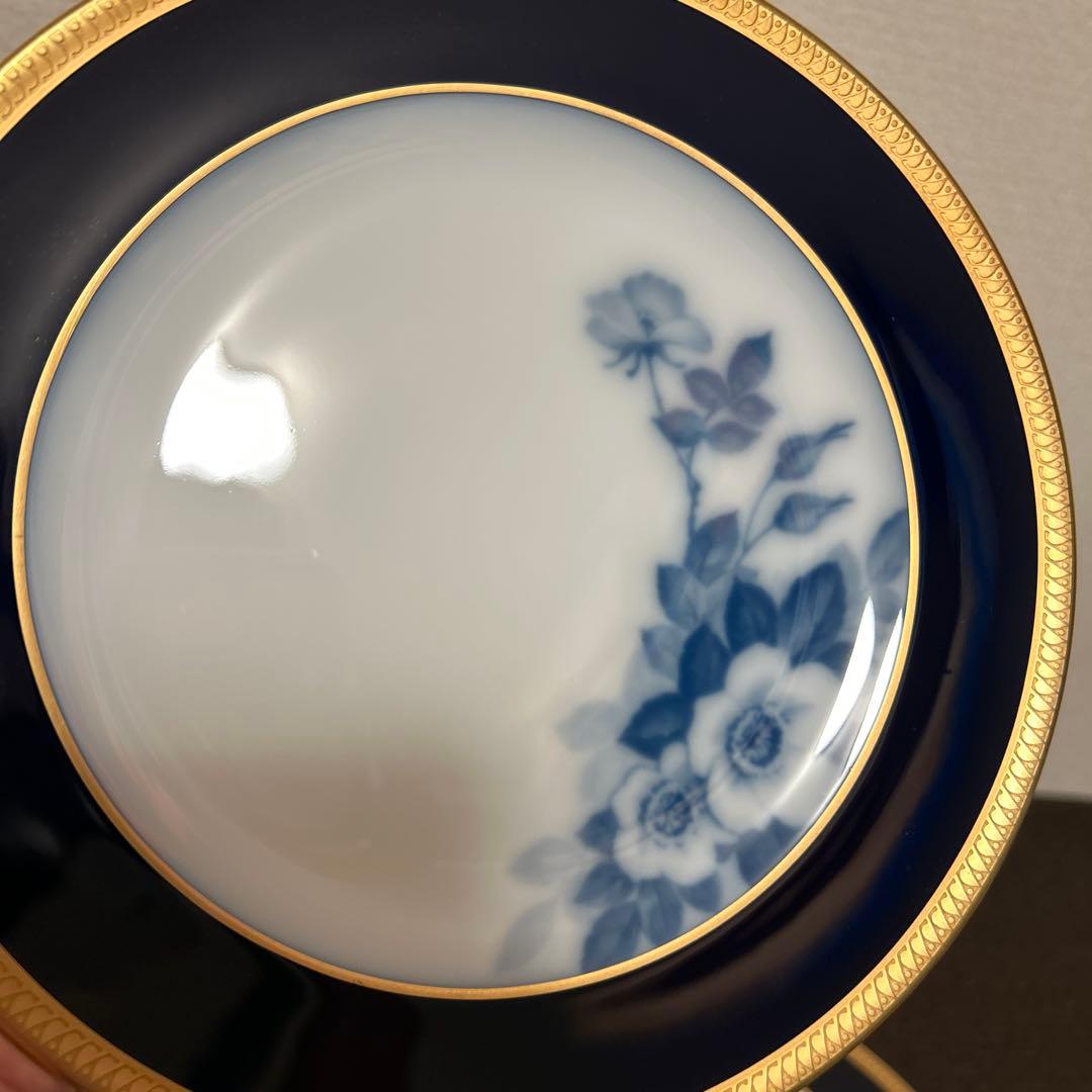 大倉陶園　瑠璃片葉金蝕　岡染め椿　デザートプレート　20.5cm ブルーローズ