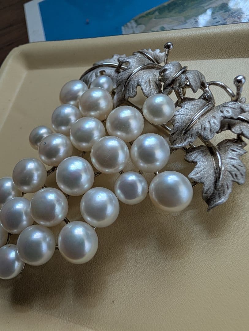 あこや真珠　パール　ブローチ　シルバー925 刻印　ぶどう　大ぶり　美品　29珠