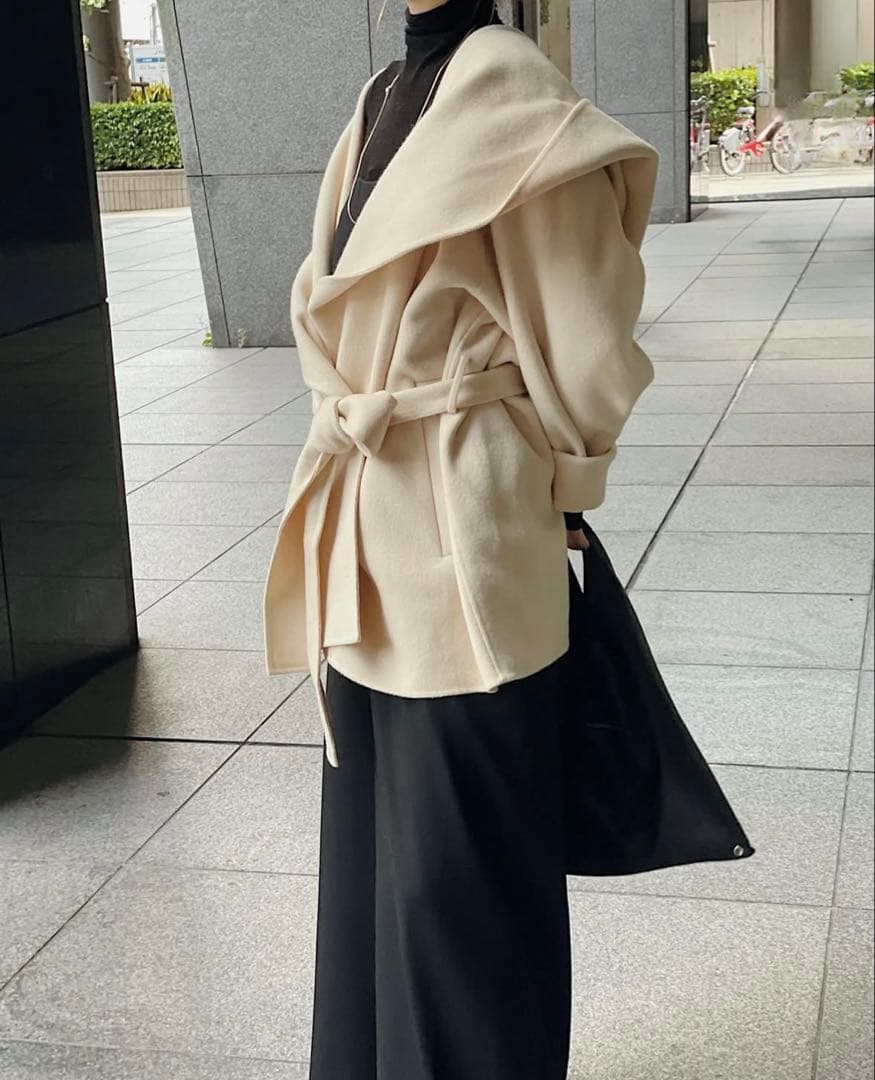 ETRE TOKYOフーディーリバーコート M