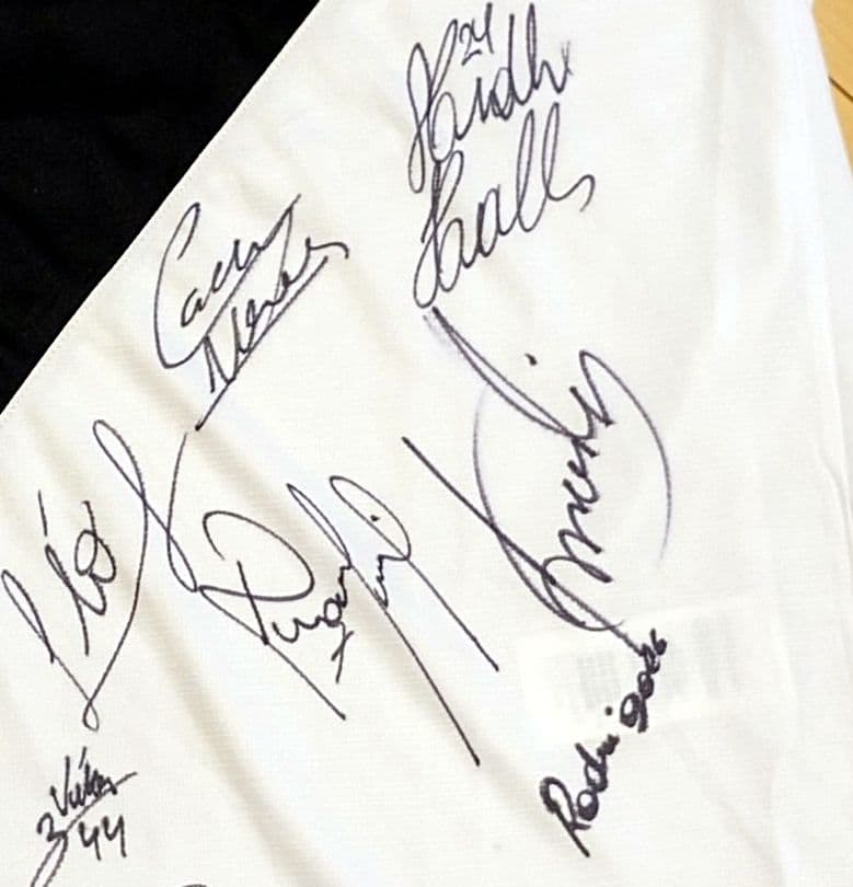 希少】CR バスコ・ダ・ガマ 選手直筆サイン入りユニフォーム - メルカリ