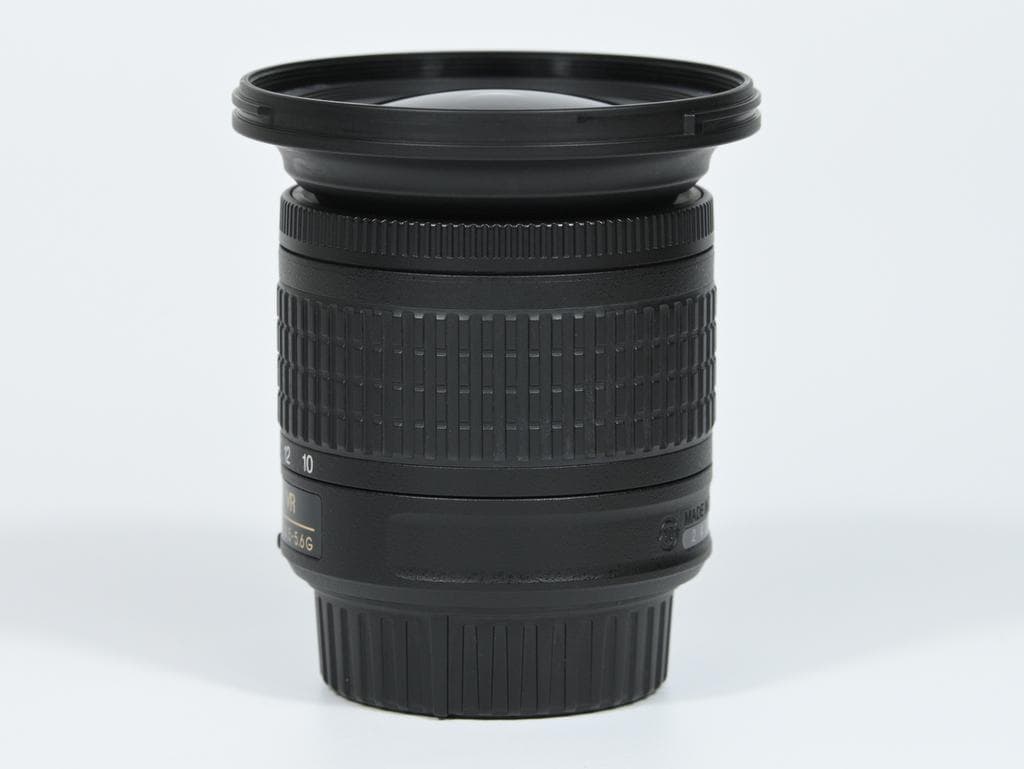 ニコン AF-P DX NIKKOR 10-20mm F4.5-5.6 G VR