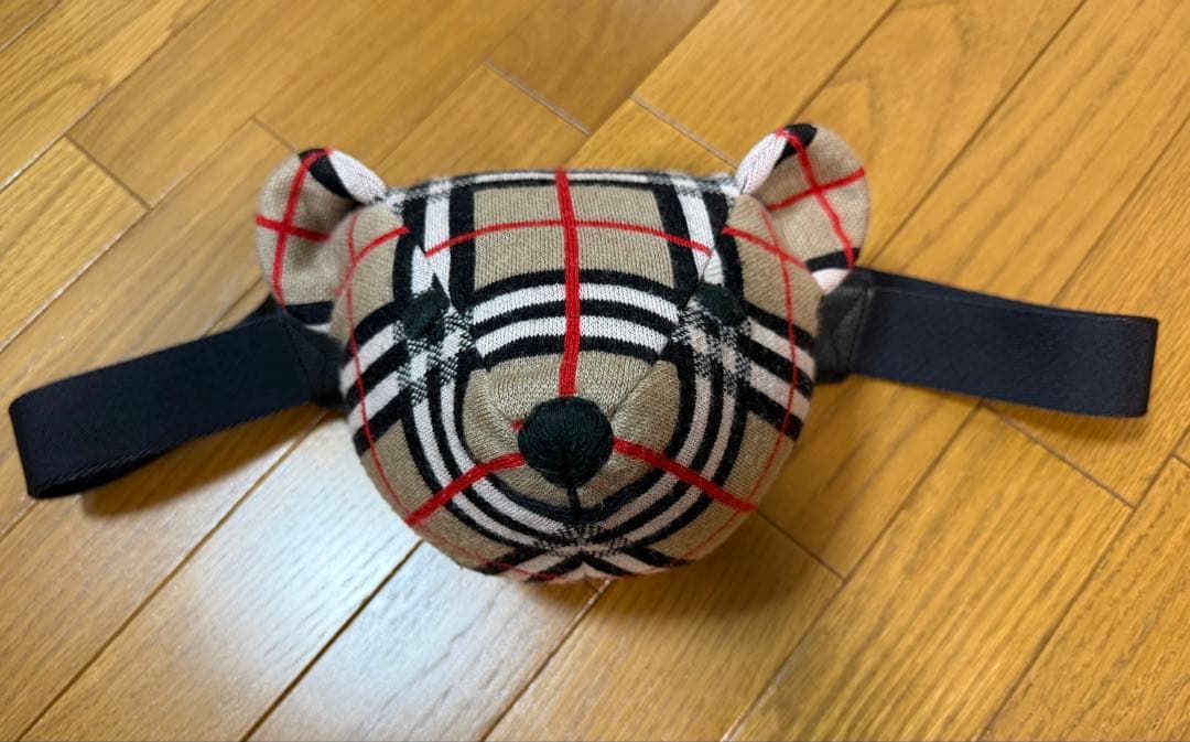 美品　BURBERRY クマ　くま　ベア　ボディバッグ　ウエストポーチ　ウール