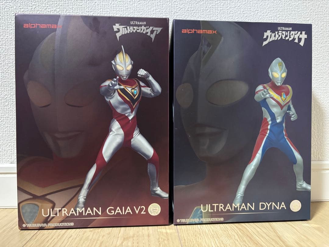 alphamax ウルトラマンガイア ダイナ 正規品 美品