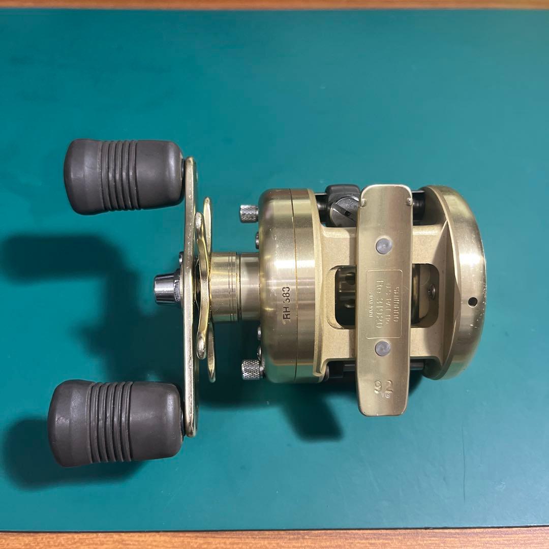 シマノ　カルカッタ 100XT