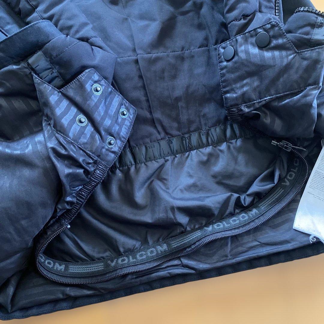 Ｓ　ボルコム　スキーウエア　上下　ブラック×ベージュ