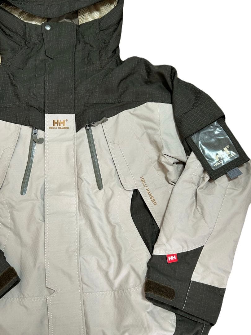 HELLY HANSEN ウェア
