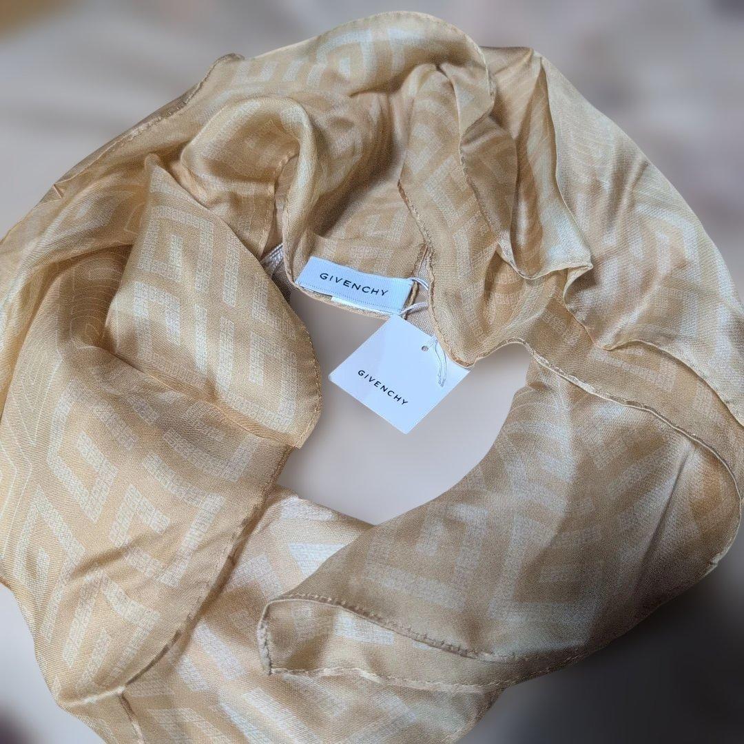 新品未使用品 GIVENCHY ジバンシィ スカーフ シルク ハンカチ - メルカリ