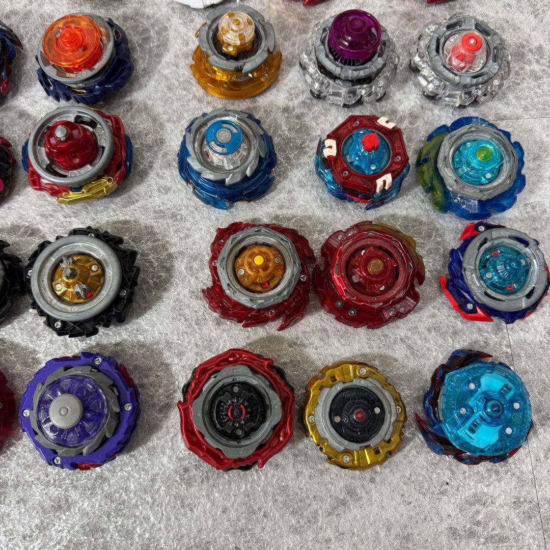 ベイブレードバースト まとめ売り 本体38個 インフィニットアキレス 含む