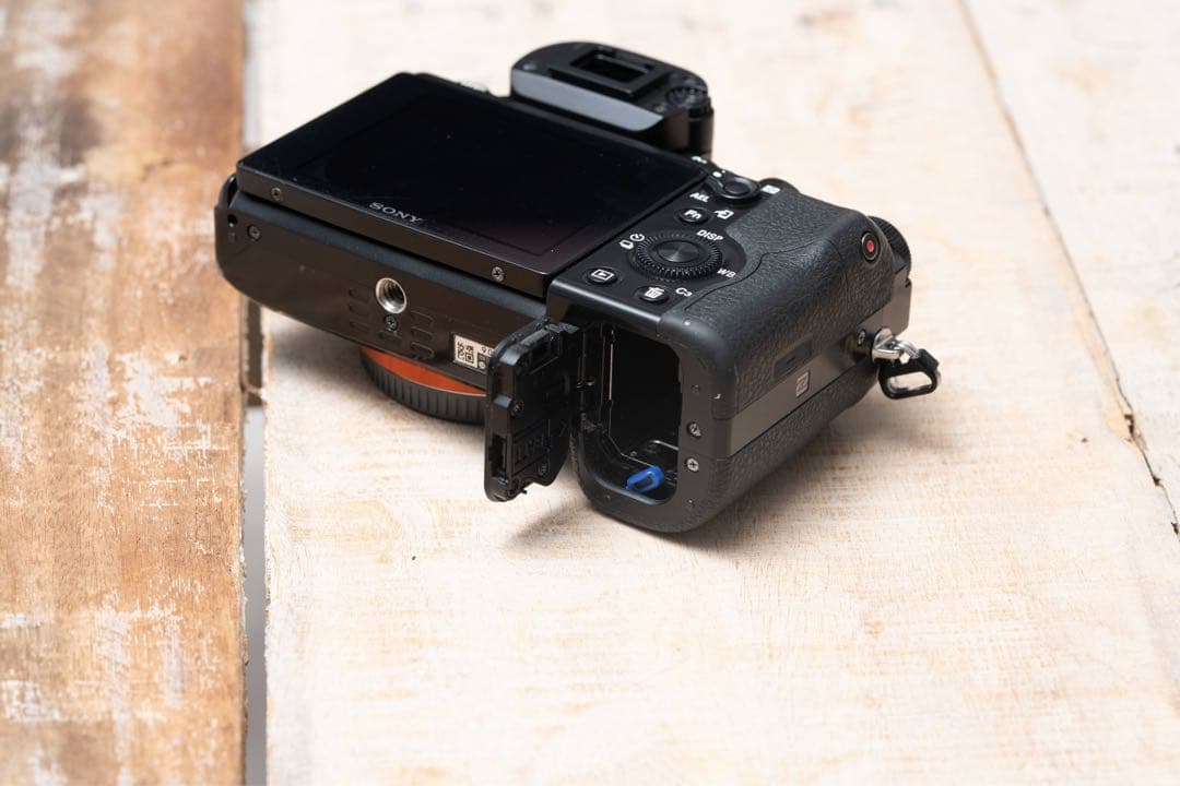 f*1様 SONY α7s初代　ミラーレスカメラ