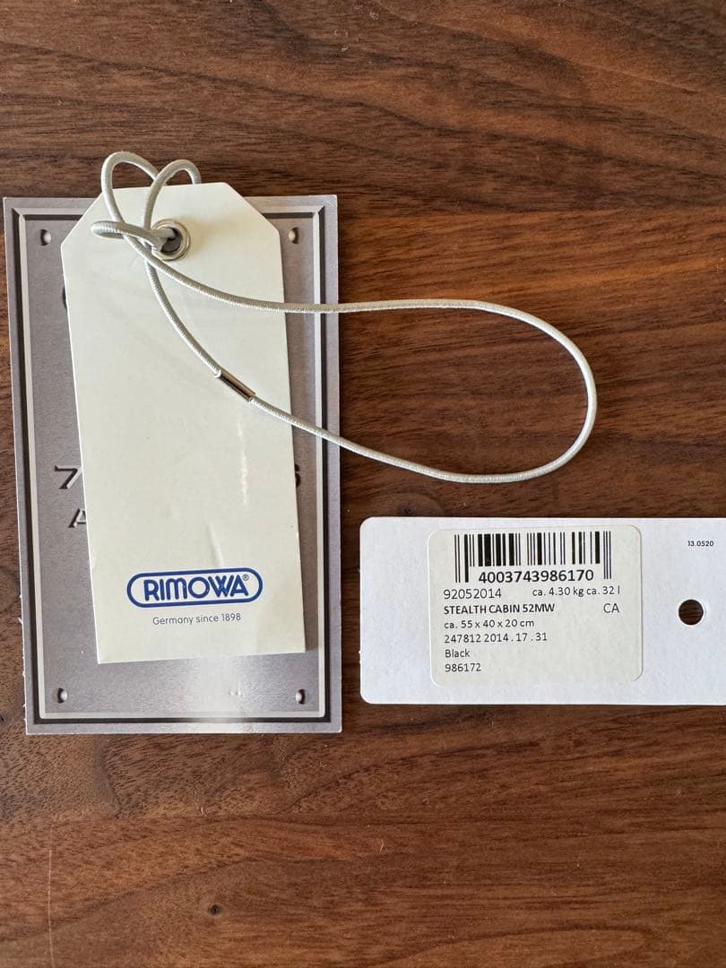 美品 リモワ トパーズ ステルス 34L 機内持ち込み 4輪 TSAロック