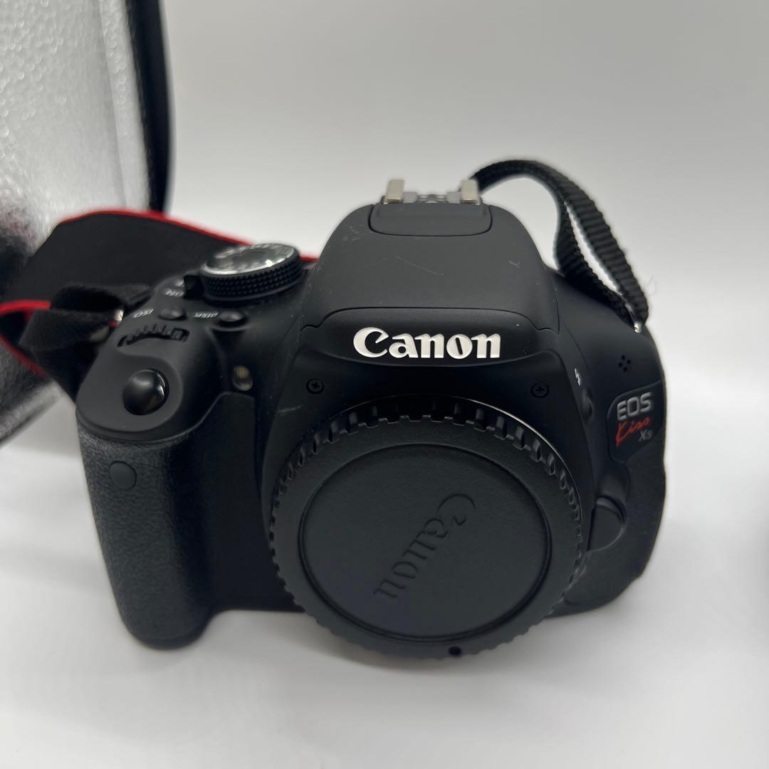 Canon EOS Kiss X5 デジタル一眼レフカメラ♠︎