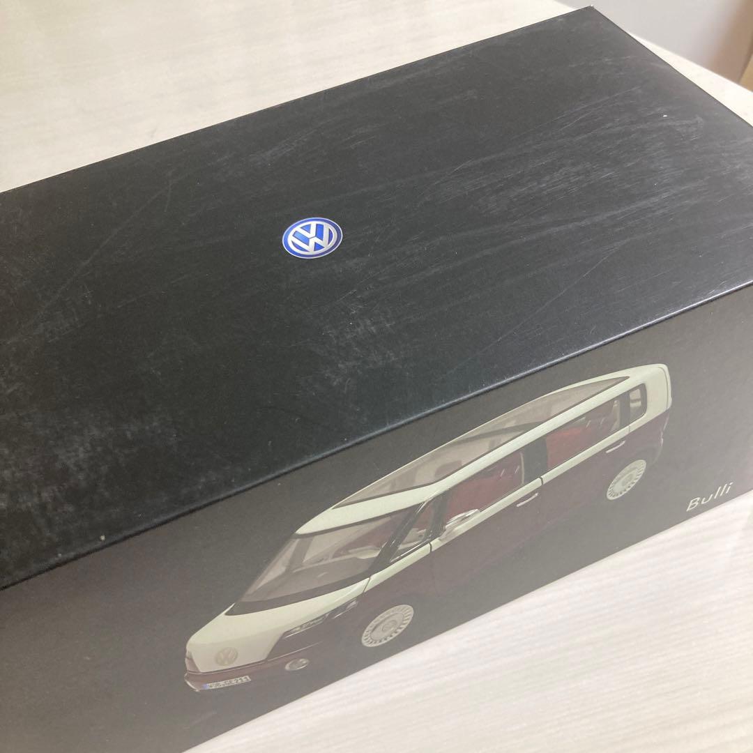 NOREV Bulli ミニカー 赤/白 1/18 - メルカリ