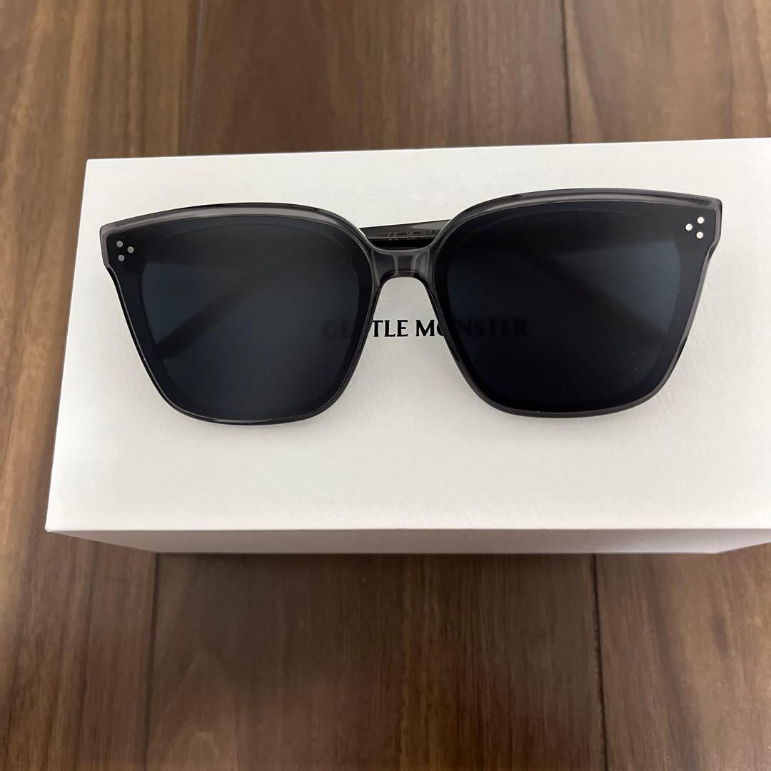 新品未使用人気モデルGENTLE MONSTER DEARブラック