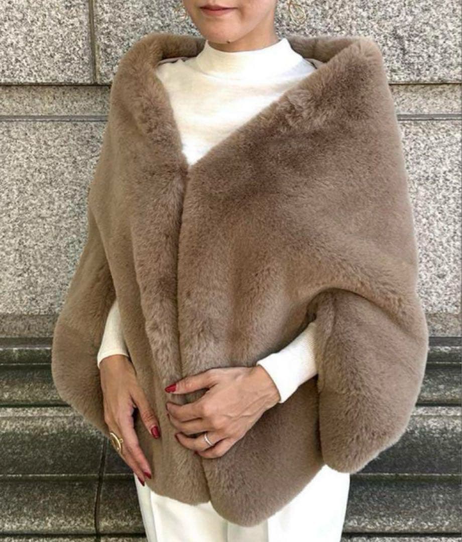 【新品未開封】JENNE リッチボリュームファーケープ　ベージュ