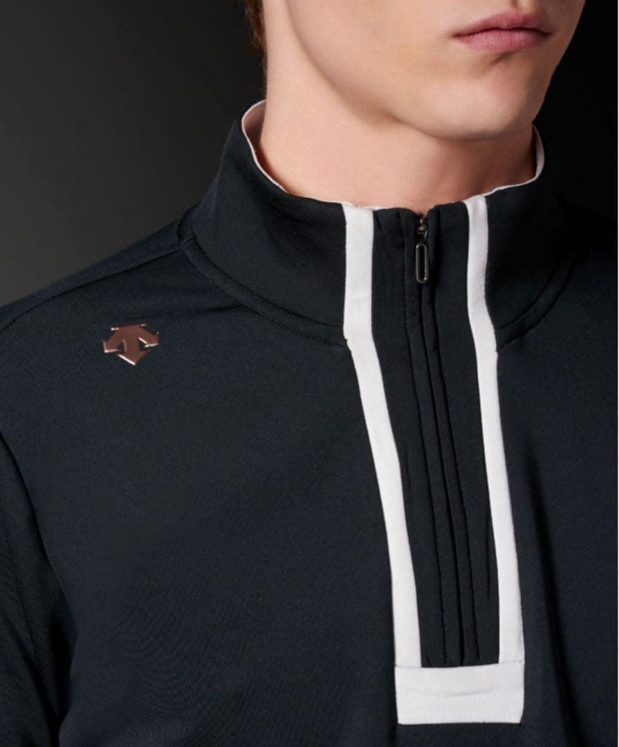 デサントゴルフ　ハーフジップ　長袖ゴルフシャツ　Sヒートナビ メンズゴルフウェア