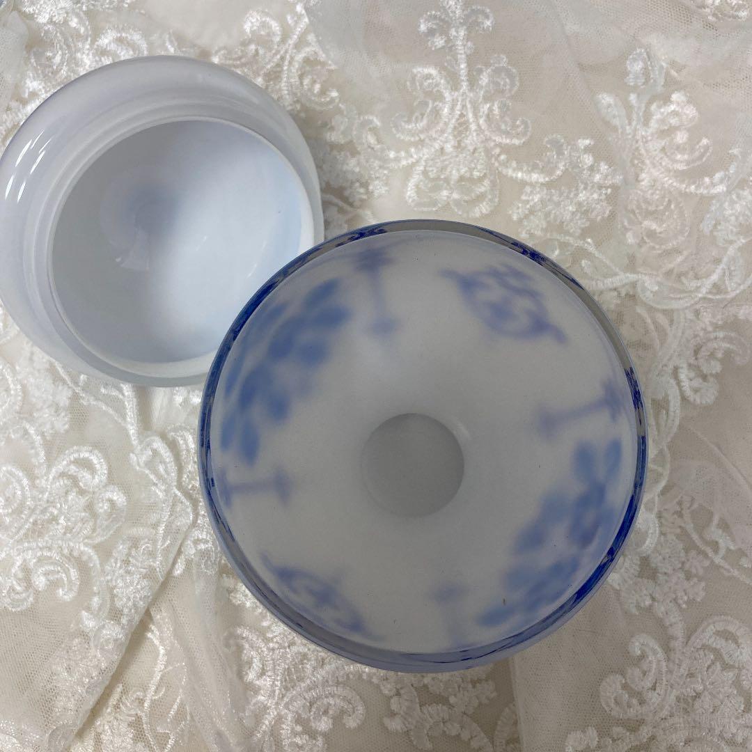 ♪フランスアンティーク ガラスの青い花のキャンディボックス キャニスター小物入れ