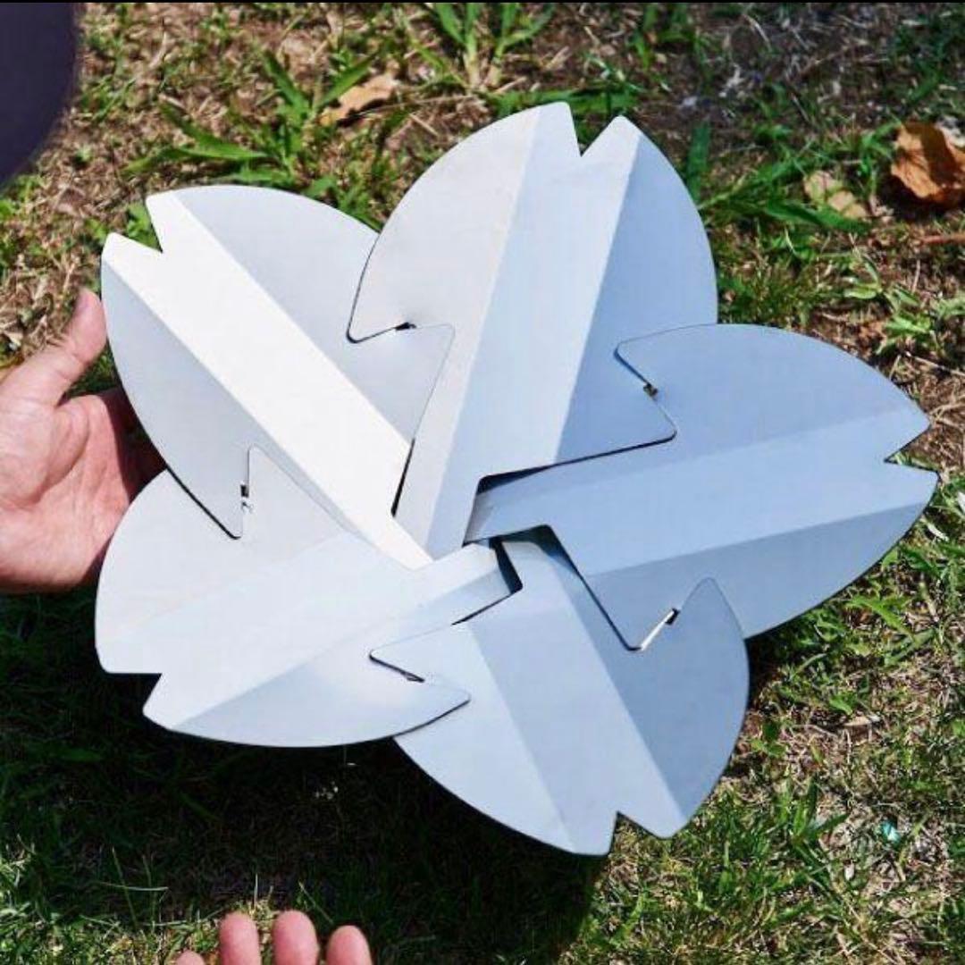 野良道具製作所　野桜 M 焚き火台 桜型　NORA-003