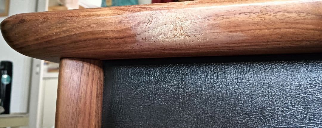 カリモク2人掛けソファ　ダークブラウン