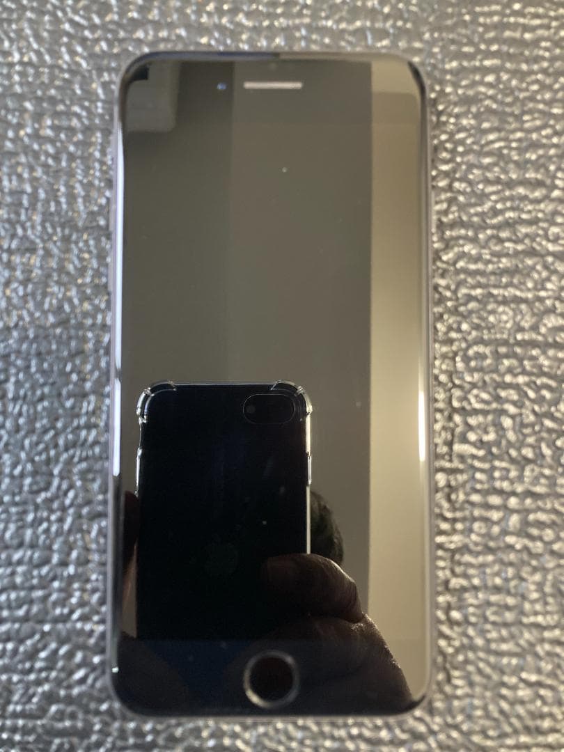 スマートフォン本体 iphone8