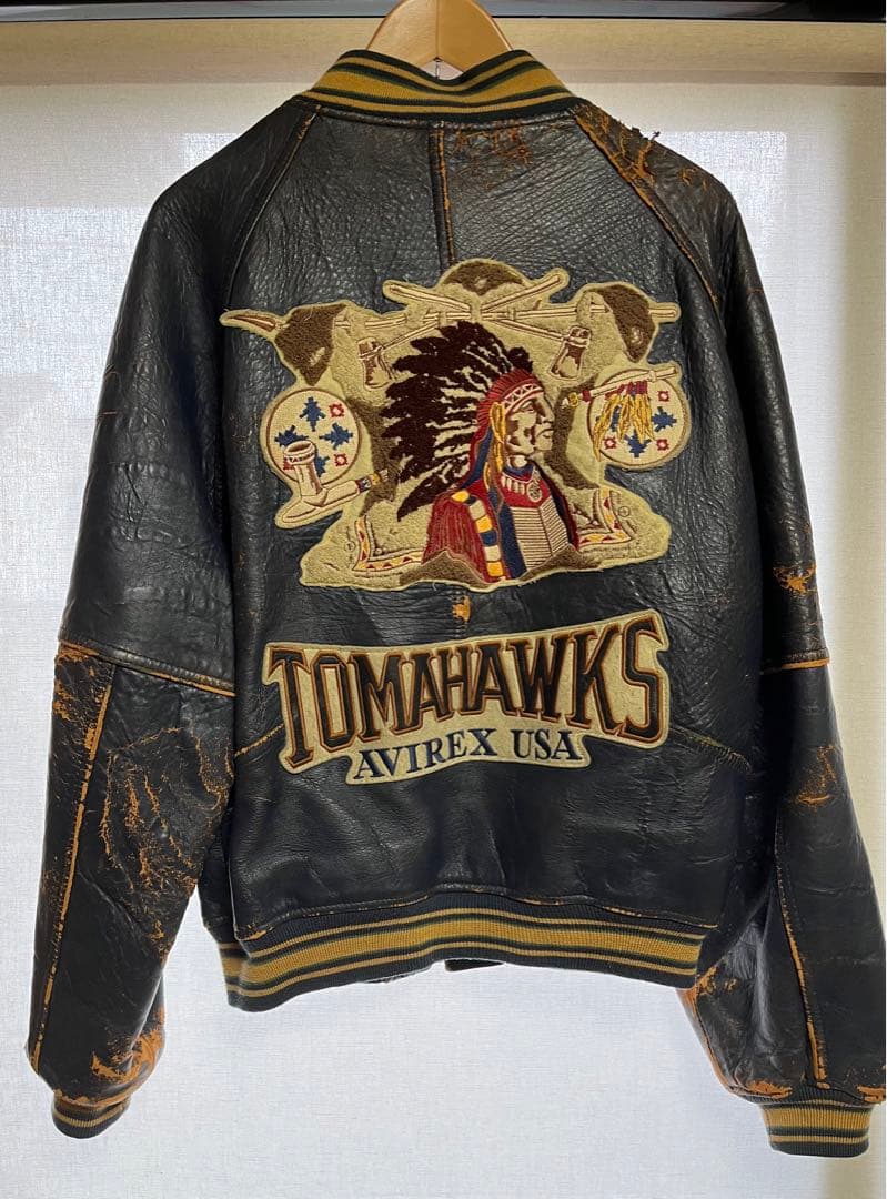 AVIREX レザー スタジャン インディアン トマホークス - メルカリ