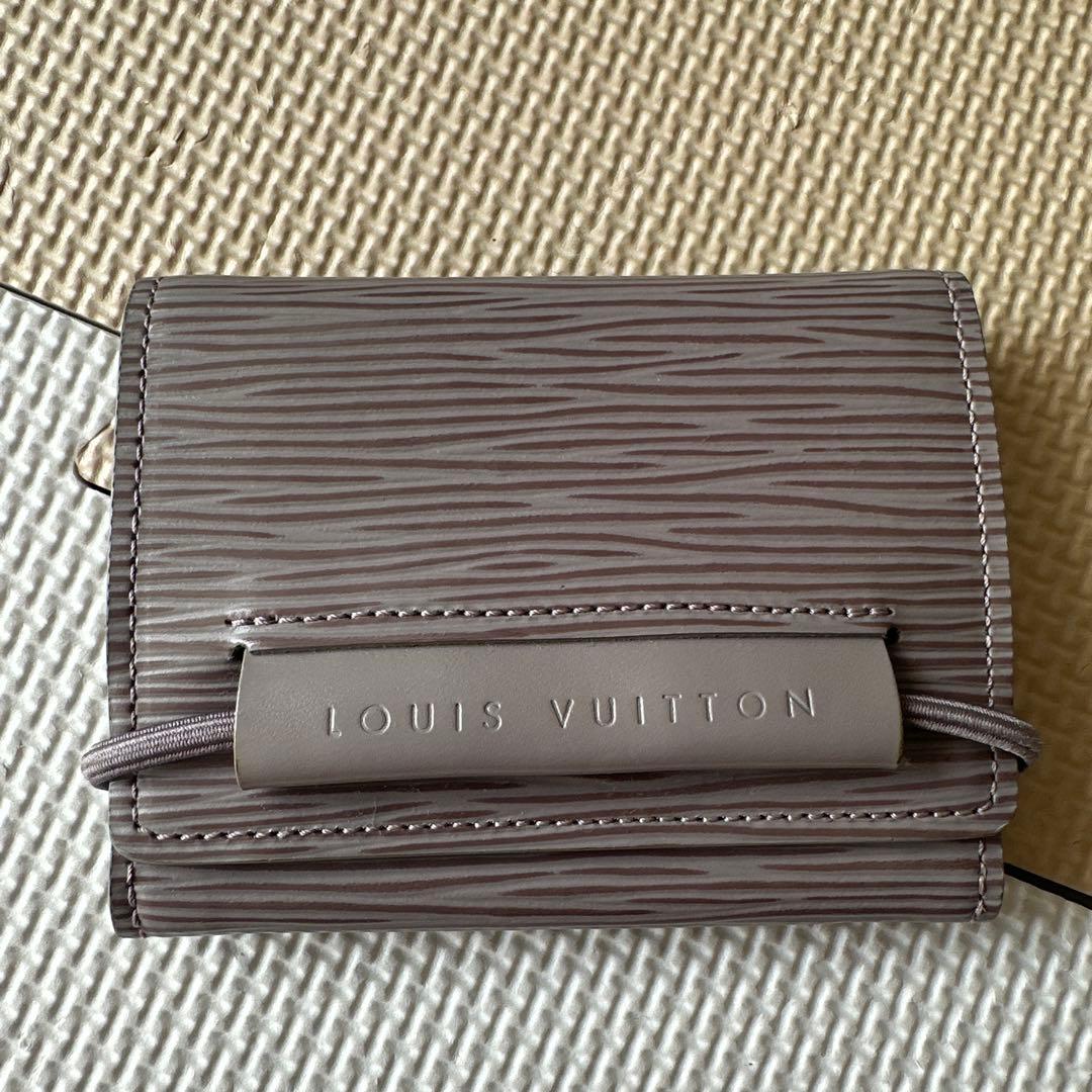 LOUIS VUITTON 三つ折り財布 グレー - メルカリ