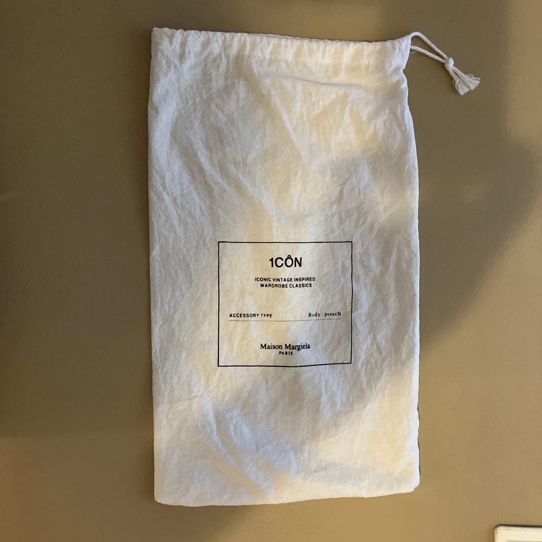 メゾンマルジェラ　ボディーバッグ