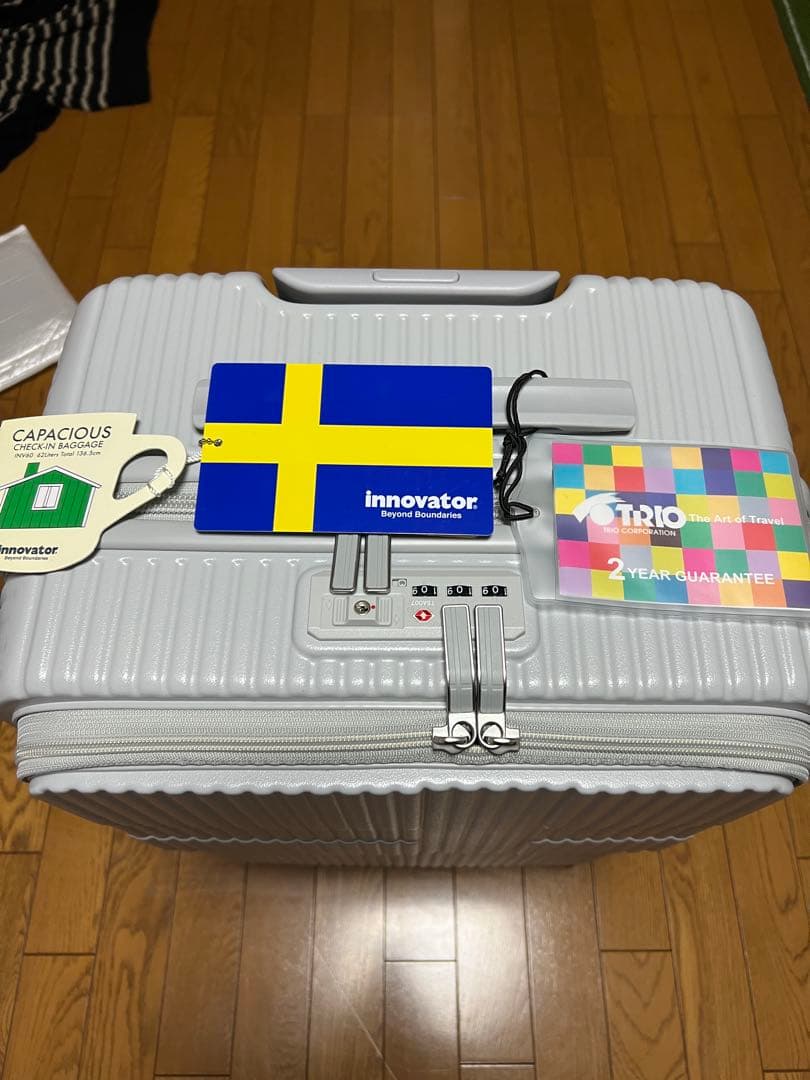 innovator スーツケース　INV60 Stone 62L Middle