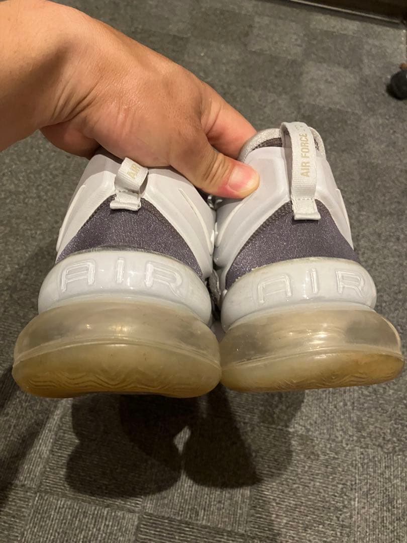 Nike Air Force 1 270 グレー/ホワイト