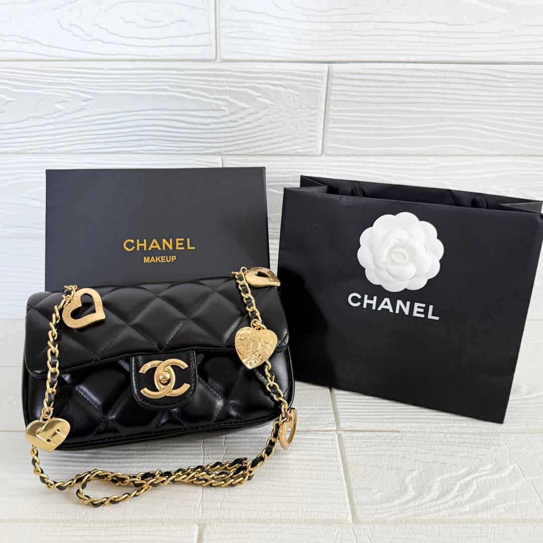 CHANEL ショルダーバッグ ハートチャーム ノベルティ - メルカリ
